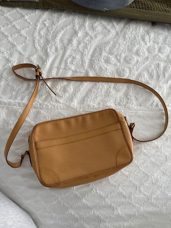 Louis Vuitton Handbags - Vintage Louis Vuitton Trocadero 24